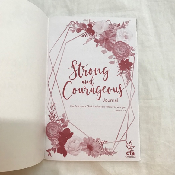 ๐3/$35 Strong and Courageous Journal Bible Study Prayer Reflection Notes Pen - Picture 5 of 8